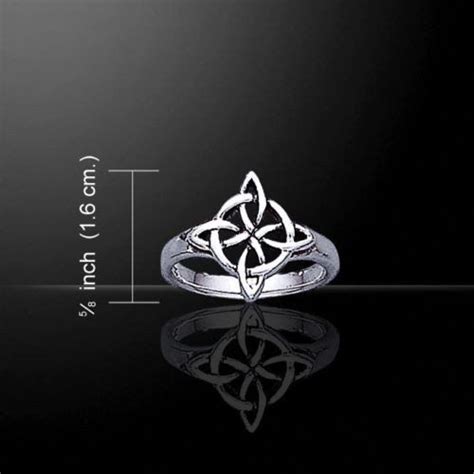 Witch Knot Rings: A Symbol of Rebellion and Nonconformity